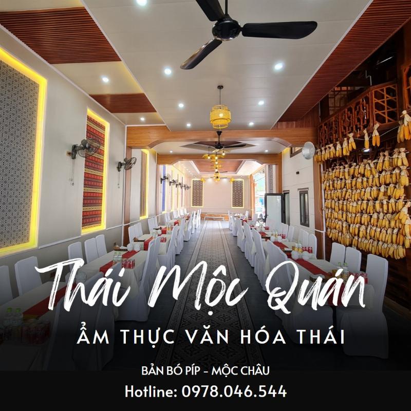 Rừng thông và hồ nước Bản Áng thơ mộng, góp phần tạo nên nét riêng của mộc châu có gì đẹp